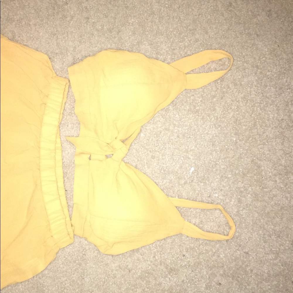 Two piece - Picture 3 of 5